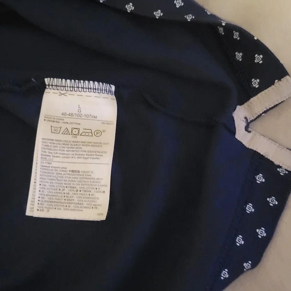 Banana Republic Men's Navy Blue L Polo Shirt Short Sleeve Collared Geometric